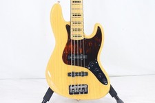Fender AMERICAN DELUXE JAZZ