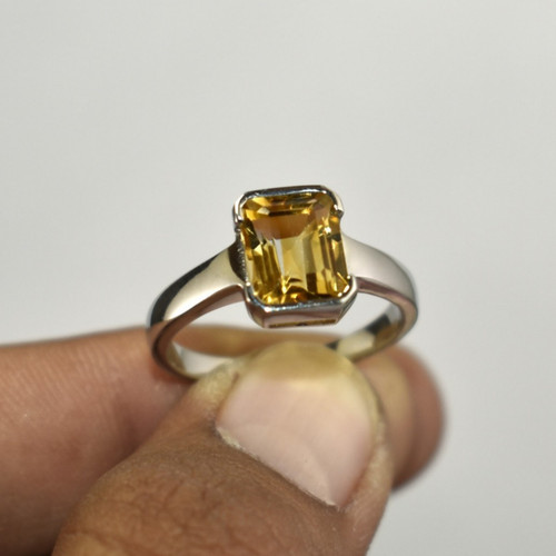 Anello perfetto con - , topazio
