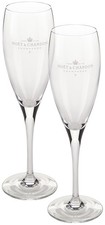 Moet chandon champagne - chandon,