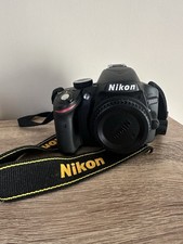 Fotocamera digitale reflex