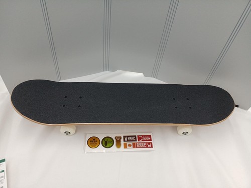 Monopattino modello skateboard