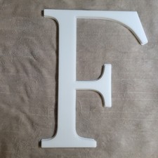 Lettera da appendere usata in