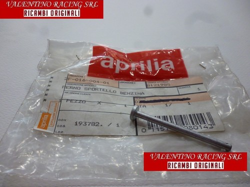 Perno sportellino serbatoio - ,