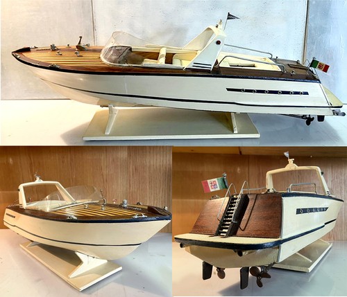 Modello motoscafo riva - motoscafo,