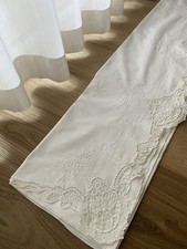 LENZUOLO RICAMATO CON FREGIO IN PIZZO DI BURANO