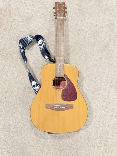 Yamaha junior 1 - yamaha, fg-junior