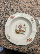 Piatto in porcellana da