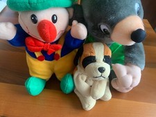 Peluche topo vestito di verde - cane - pagliaccio con campanellino