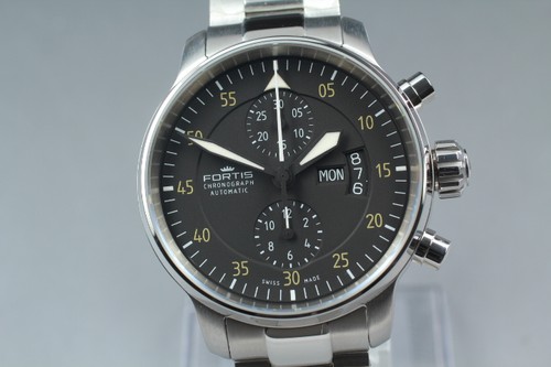 Con scatola orologio - scatola],