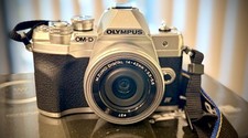 Olympus OM-D E-M10 Mark IV