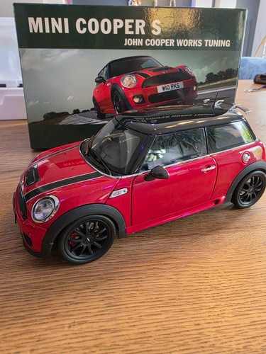 Kyosho mini cooper s john - 1/18,