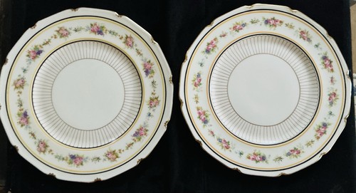 Pair vintage royal doulton - of,