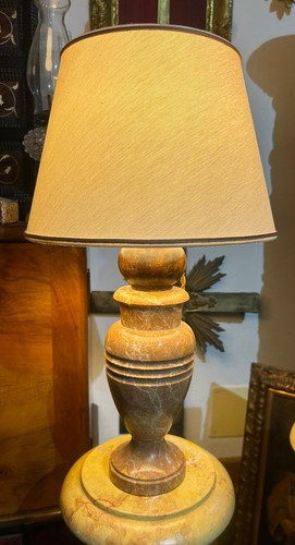 Bellissima lampada marmo - in,