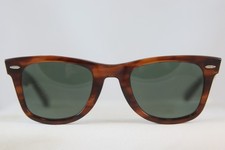 VINTAGE USED RAY BAN WAYFARER