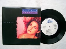 GLORIA ESTEFAN - Cuts Both