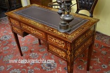 Scrittoio da centro stile Luigi XVI intarsiato cm.110