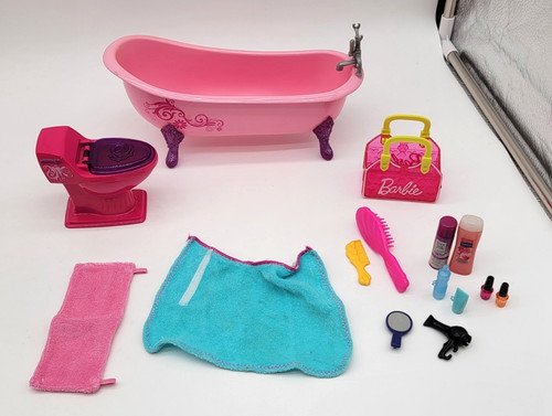 Barbie glam dream house 2008 - barbie,