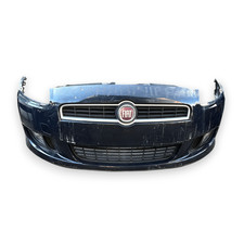 Paraurti anteriore blu fiat