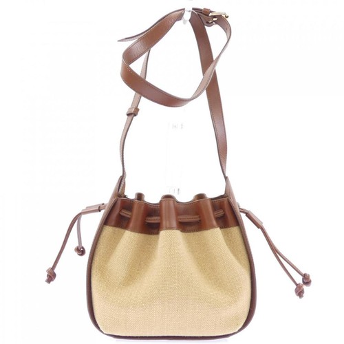 Borsa - a.p.c.,