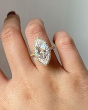 Anello di fidanzamento in oro