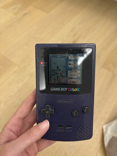 Nintendo game boy - boy, color