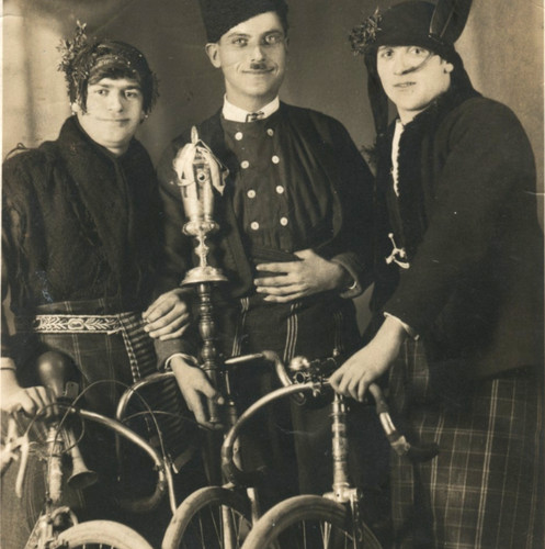 Antica strana foto anni - , 20