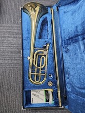 Yamaha YBL-322 trombone basso