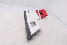 Lato carena anteriore sinistro