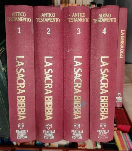 Libro sacra bibbia - sacra,