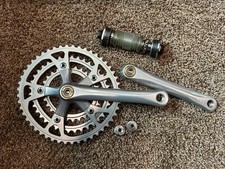 Guarnitura e staffa inferiore