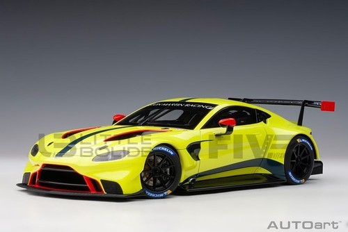 Autoart aston martin - 1/18,