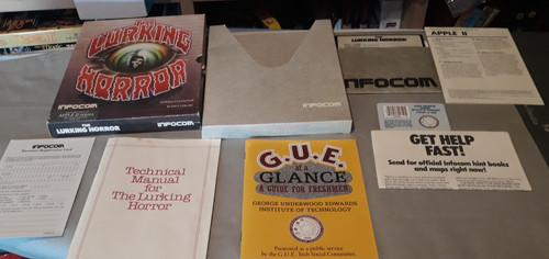 Lurking horror infocom apple - lurking,