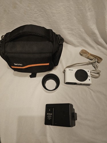 Nikon 1 megapixel - 1, j1