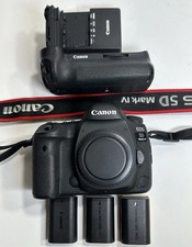 Canon EOS 5D Mark IV Digital