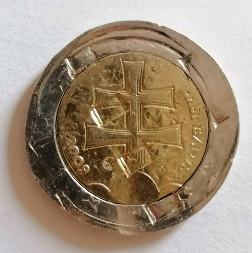 Slovenia 2 euro errore - bm, 17