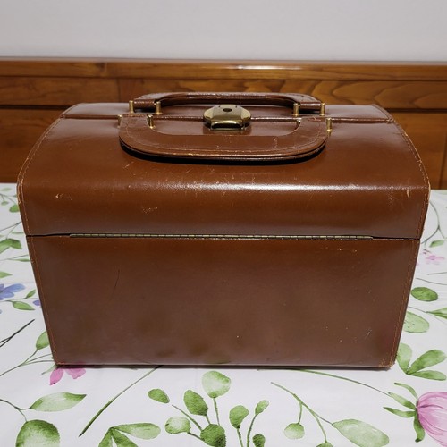 Beauty case bauletto - ⭐,