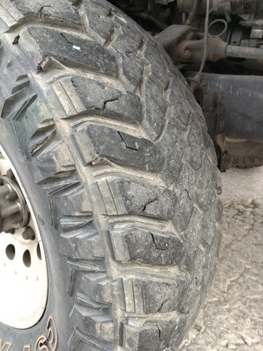 Pneumatici 15 cst - 10.50,
