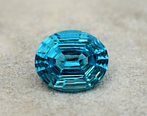 Pietra preziosa sfusa