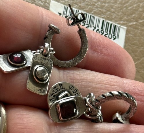 Chanel 05p silver tone - chanel,