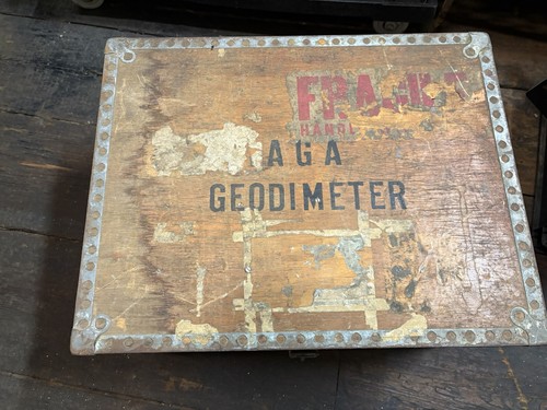 Antico geodimetro aga - antico,