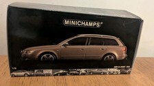 Minichamps AUDI A4 AVANT 2005 beige metallizzato/oro 1:18 100014410