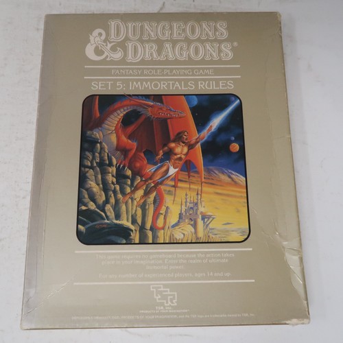 Dungeons dragons d set - dungeons, 5