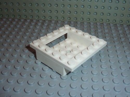 Lego white cockpit ref 4597 - white,