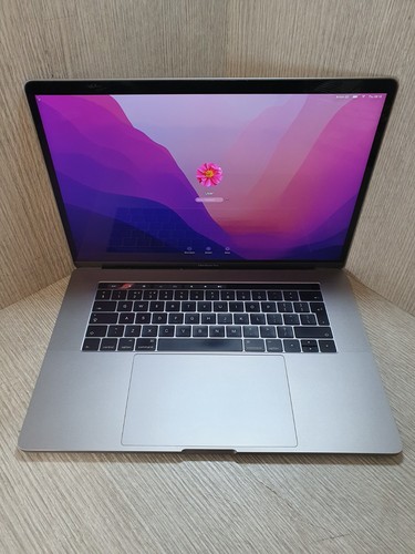A1707 2016 apple macbook - 2016,