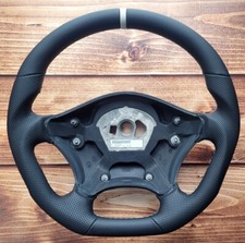 Volante in pelle adatto a