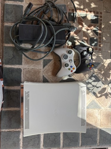 Microsoft xbox 360 console - microsoft,