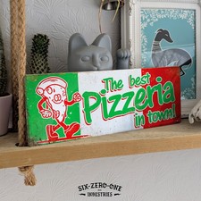 Insegna in metallo La migliore Pizzeria della città.  Pizzeria vintage indossata look arrugginito stampa