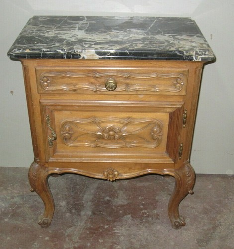 Comodino intagliato cippendale - comodino,