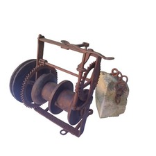 IMPORTANTE MECCANISMO PER GIRARROSTO SPIEDO DEL 700 COMPLETO DI CONTRAPPESO