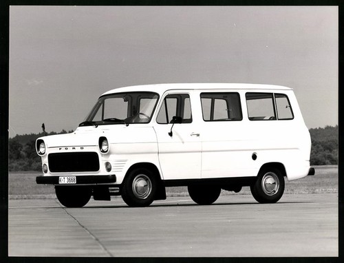 Fotografia auto ford transit - auto,